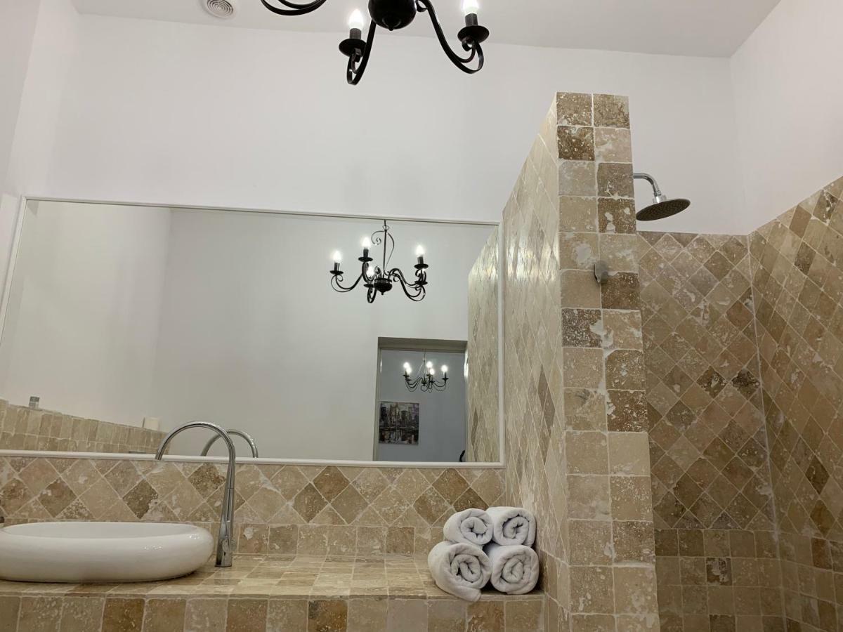 Aleea Teilor Hotel Къмпулунг Екстериор снимка